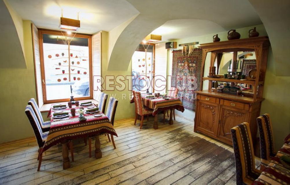 реки фонтанки, 51. ресторан эривань санкт петербург. ресторан армянской кухни эривань в санкт-петербурге. кафе ереване в старинном стиле. эривань ресторан санкт-петербург.